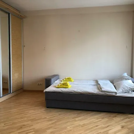 Apartment Studio For Four 10min From Old Town *